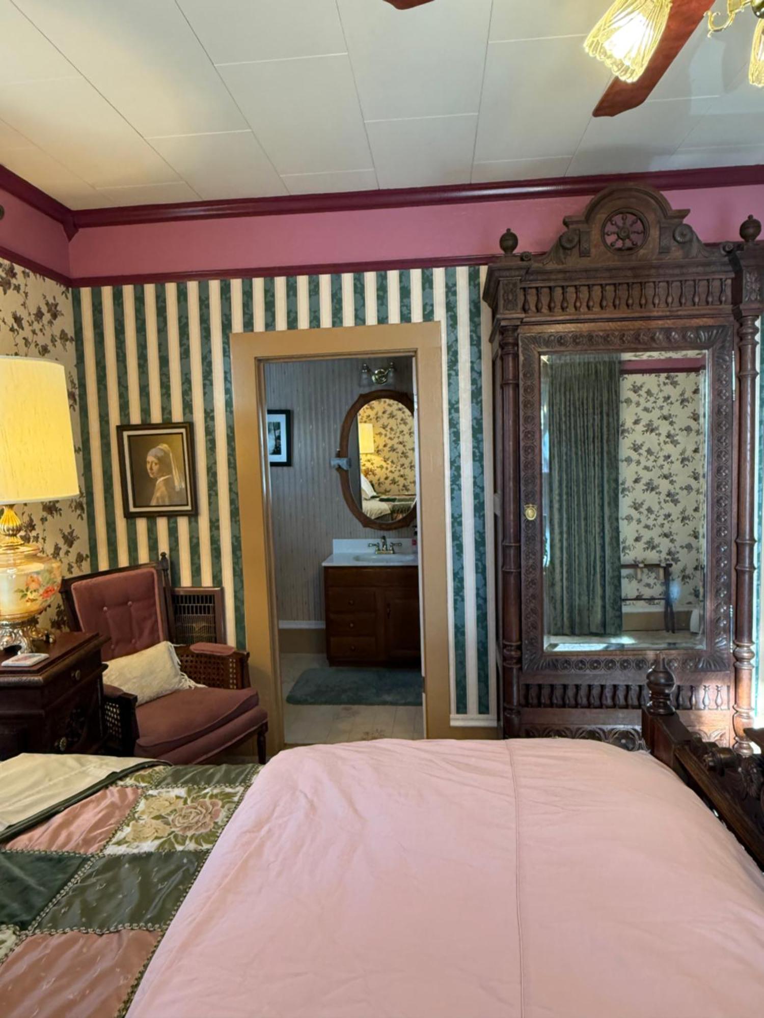 Roseberry House Bed And Breakfast Susanville Exteriör bild