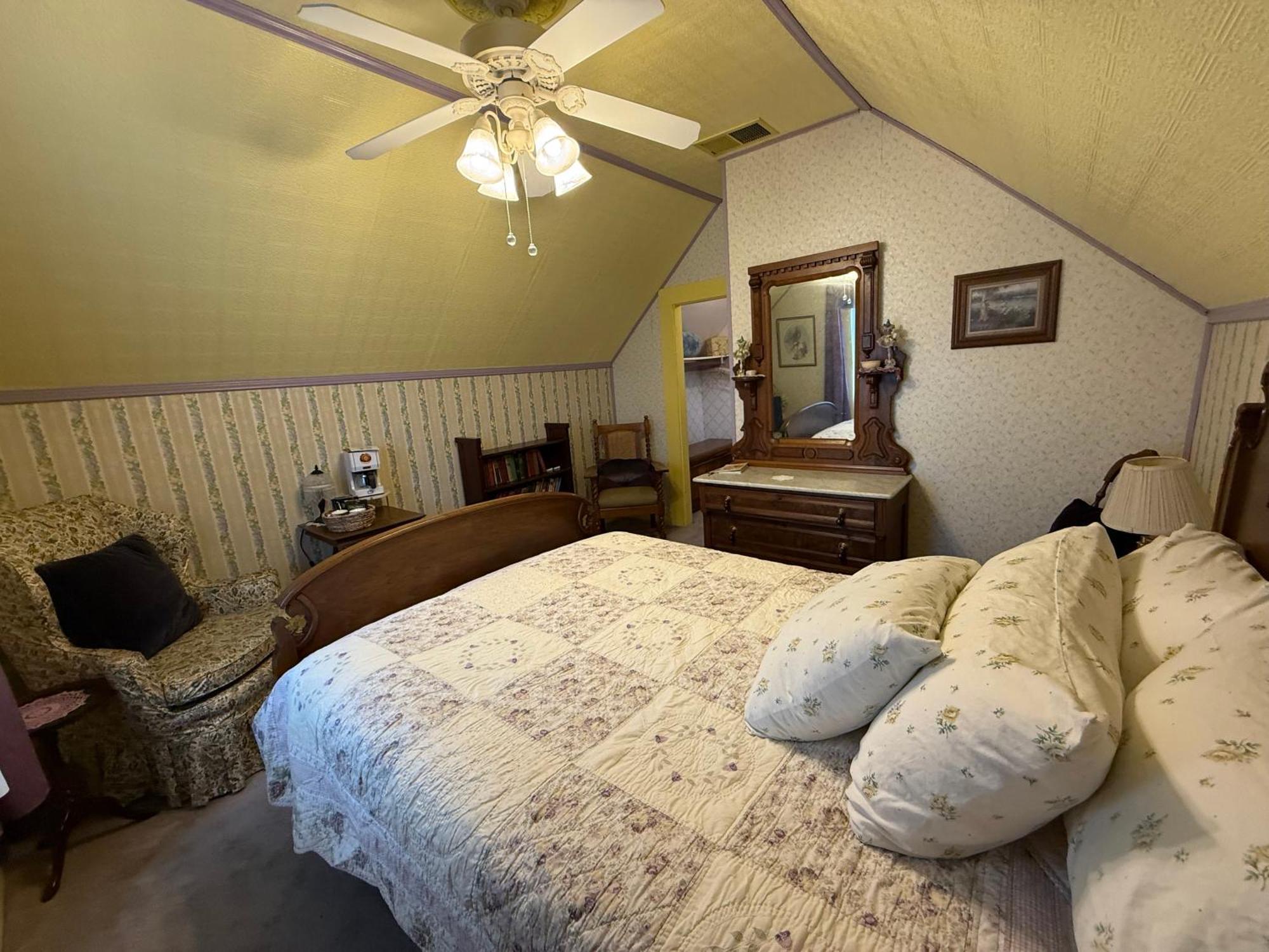 Roseberry House Bed And Breakfast Susanville Exteriör bild