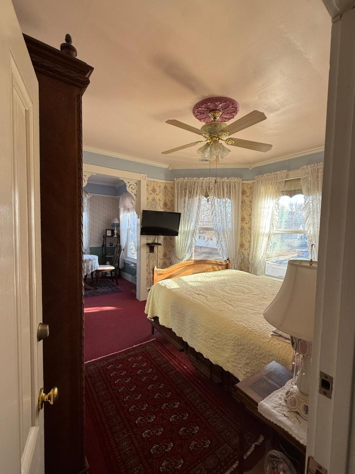 Roseberry House Bed And Breakfast Susanville Exteriör bild