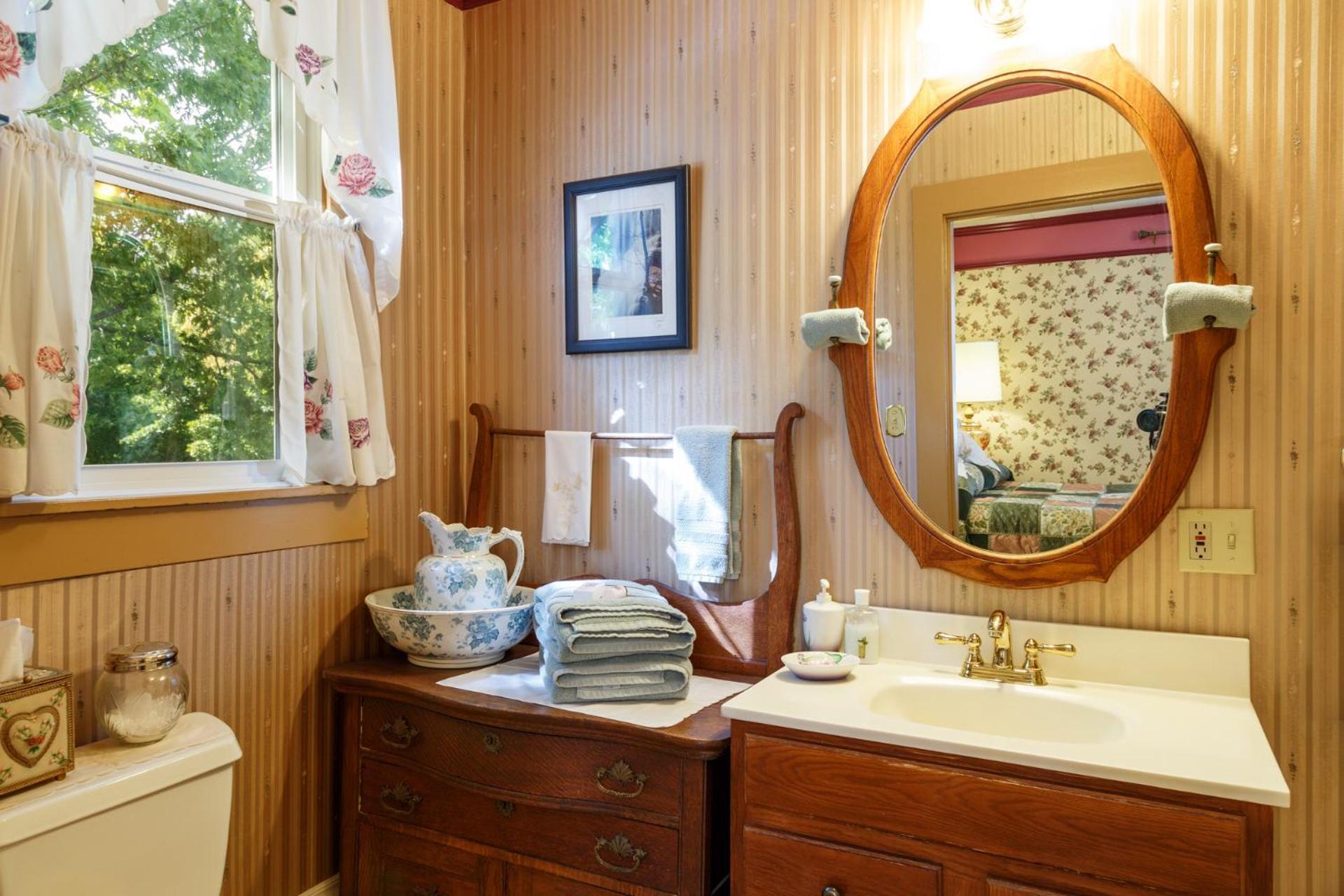 Roseberry House Bed And Breakfast Susanville Exteriör bild